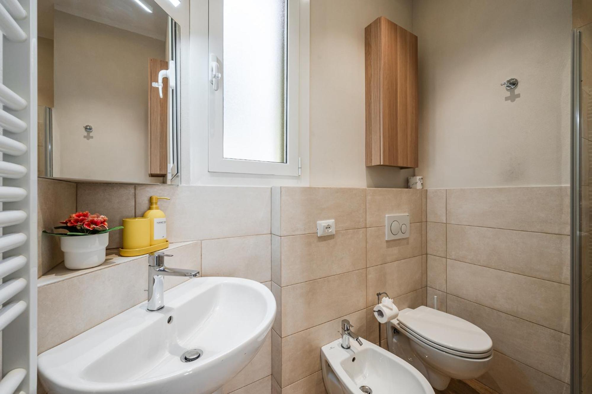 Apartamento Sui Tetti Di Bologna Centro, Casa Dei Colori Exterior foto