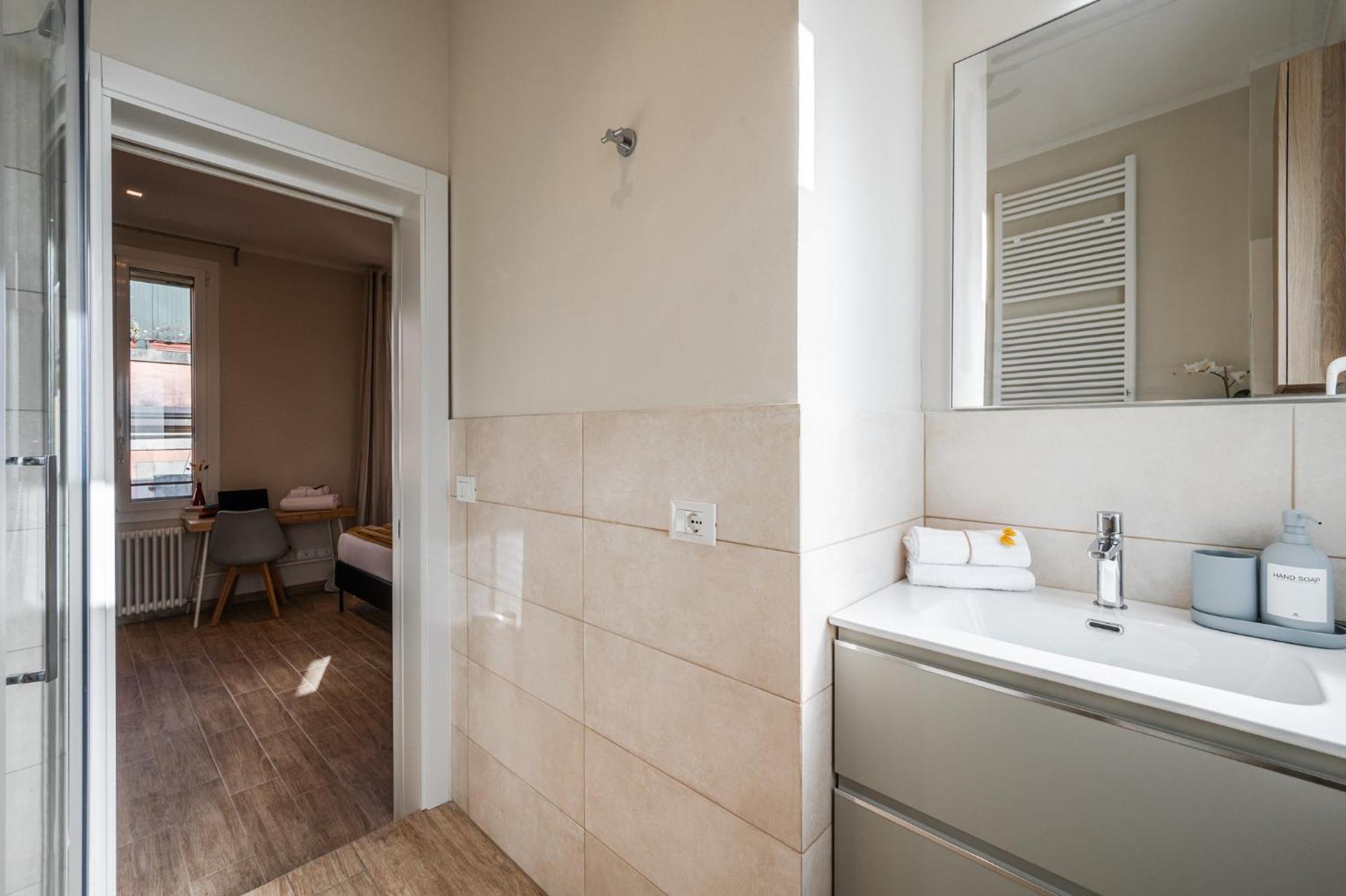 Apartamento Sui Tetti Di Bologna Centro, Casa Dei Colori Exterior foto